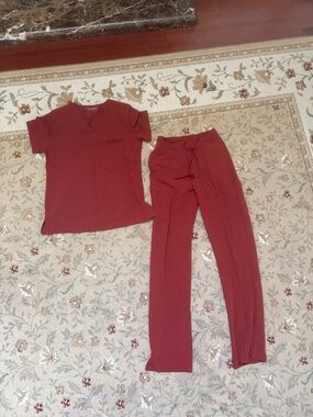 Mandala Rust Red Scrubs